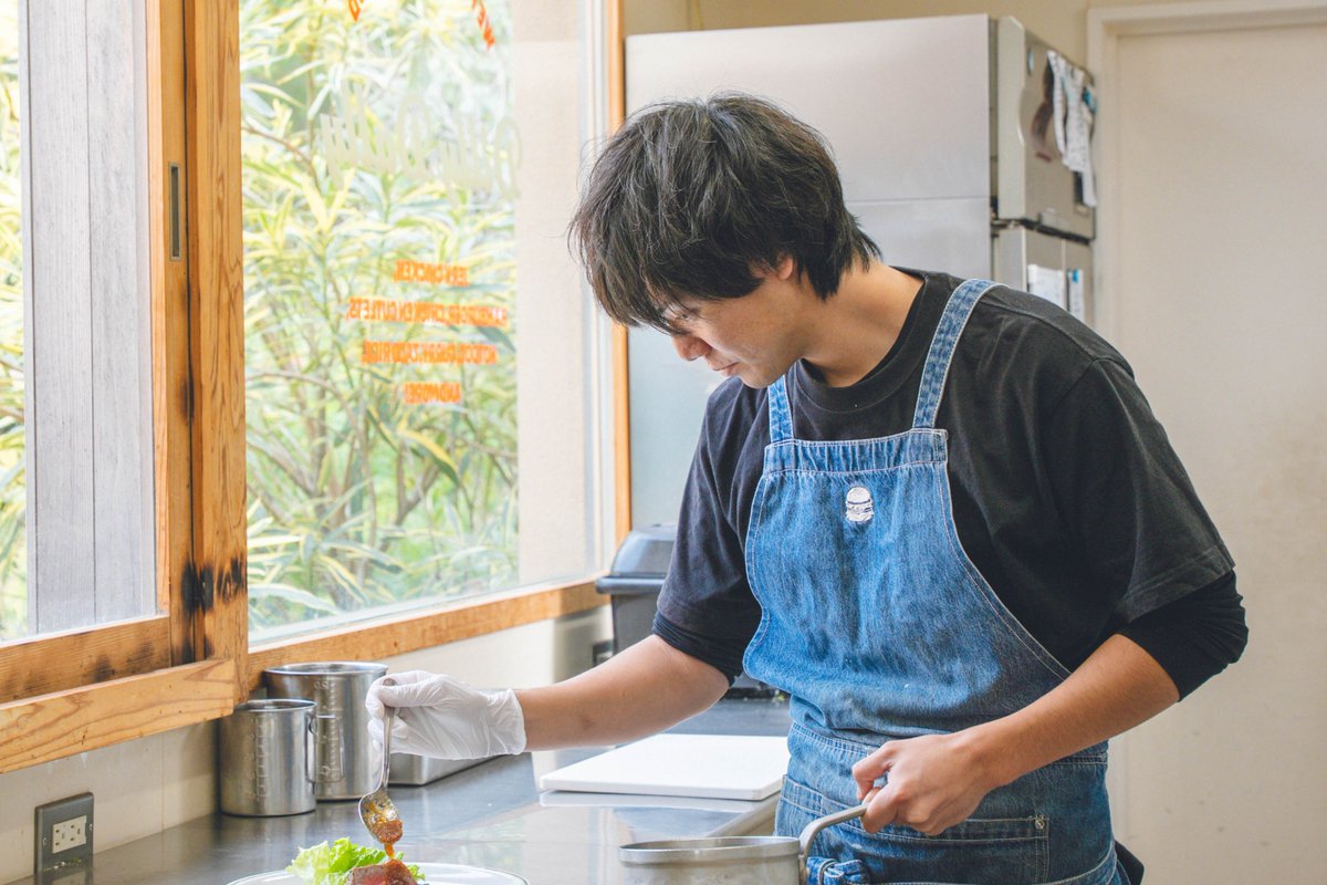 Podcast「#スタンスラジオ」第29回を配信しました！

#029｜「飲食店の新メニューが世に出るまで」DILLY DALLY 商品開発の裏側を語る！
open.spotify.com/episode/3sDAsz…

自社店舗 DILLLY DALLYのメニュー開発の裏側を大公開🎬