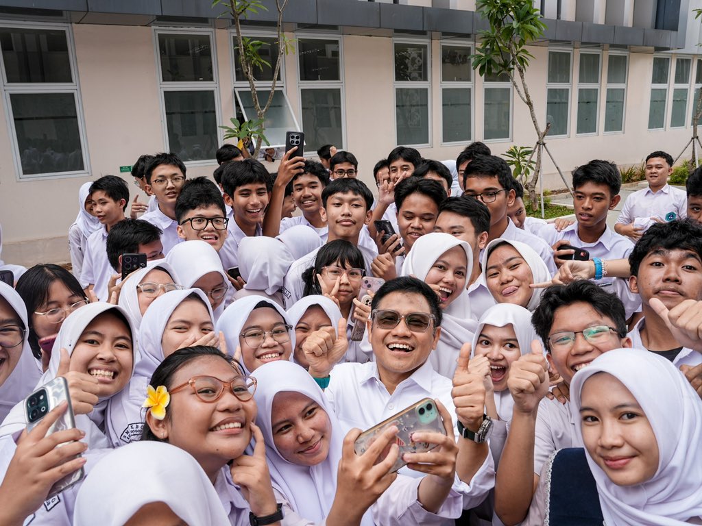 Cak Imin Usul Pembentukkan Badan Vokasi Nasional: Jawab Kebutuhan Pasar
nasional.kompas.com/read/2025/11/1…