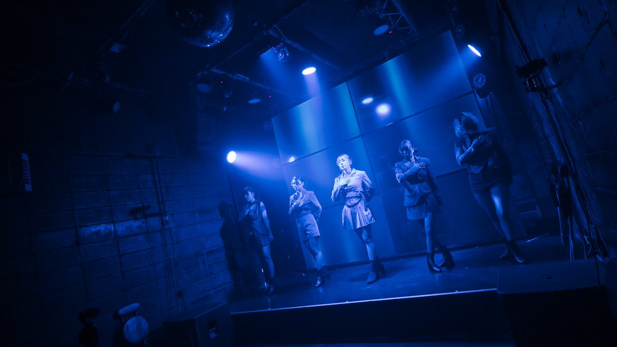 pabcsphoto's tweet image. 2025.11.7
mw. The Dance Art Stage
『 ℹ︎ - ｱｲ - 』

#mw_artist
@mw_aet @sherisheri00519 
@mw_hina @mw_hinano 
@mw_sala @m_i_r_ee