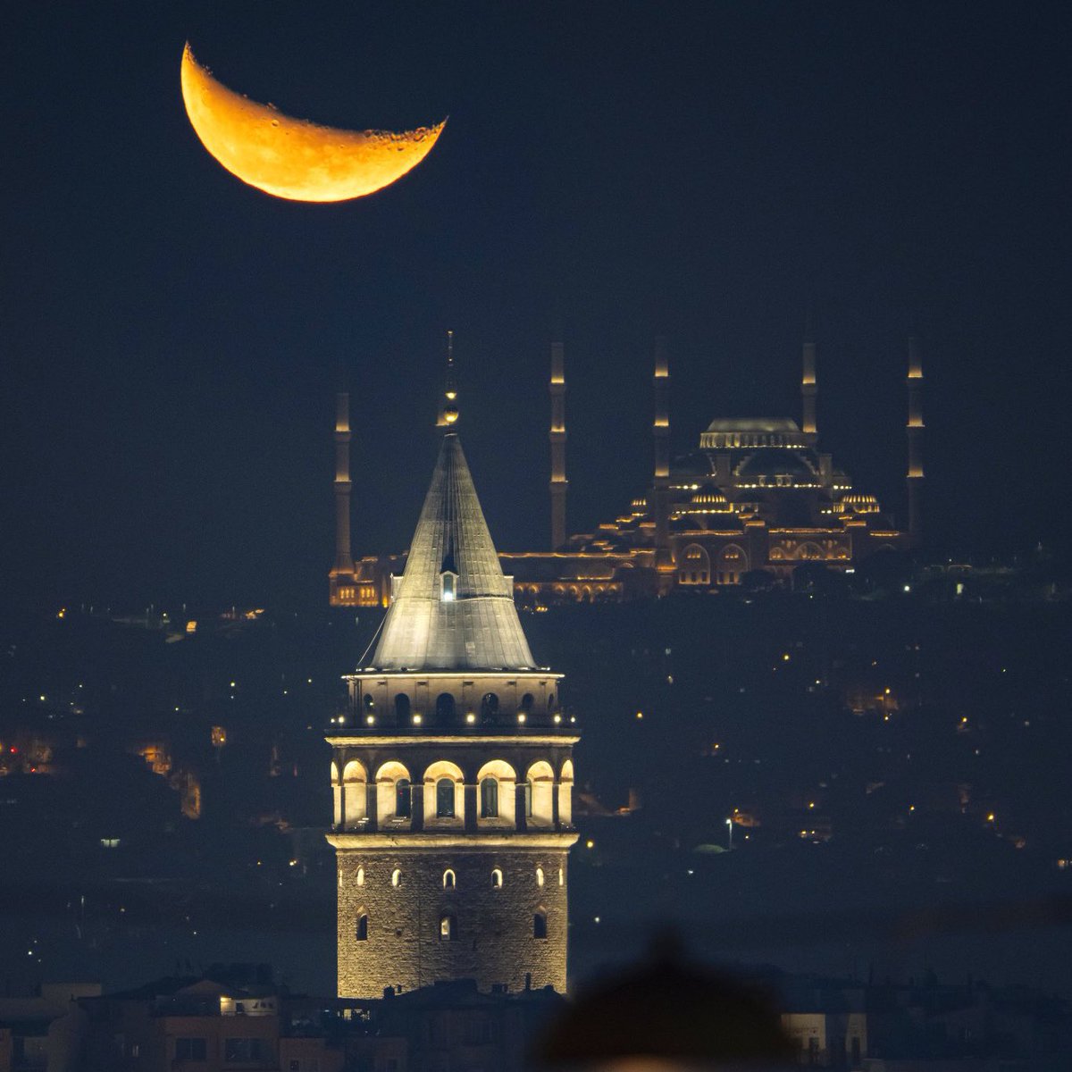 İstanbul’da dün gece.