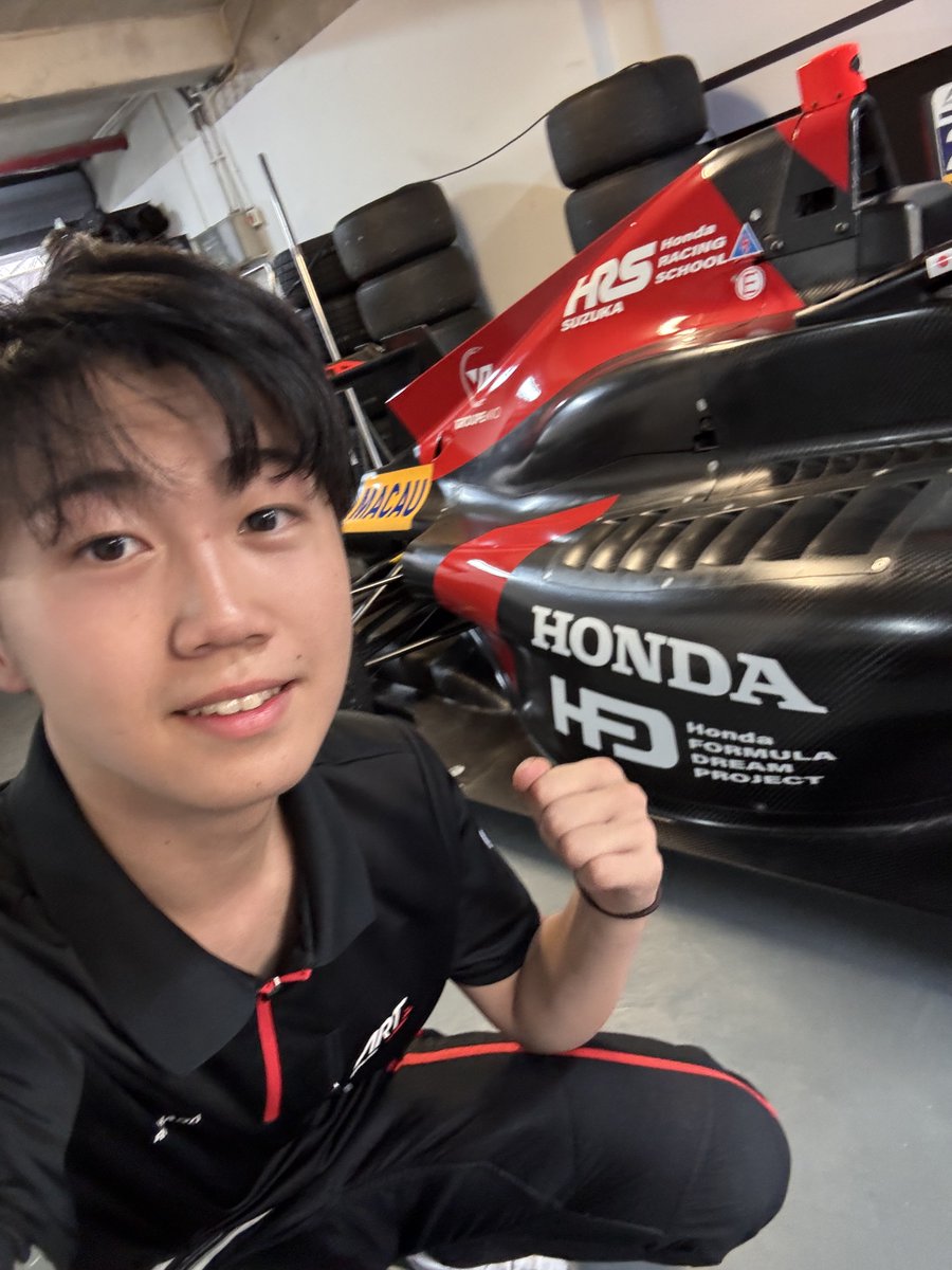 先行抽選日曜の13時 (@gibuson_50s) / Posts / X