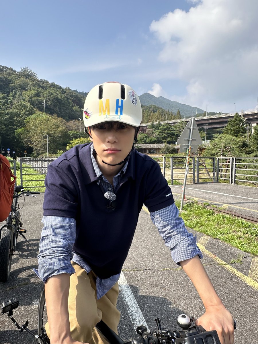 H2CO3water's tweet image. 헉 가나디다