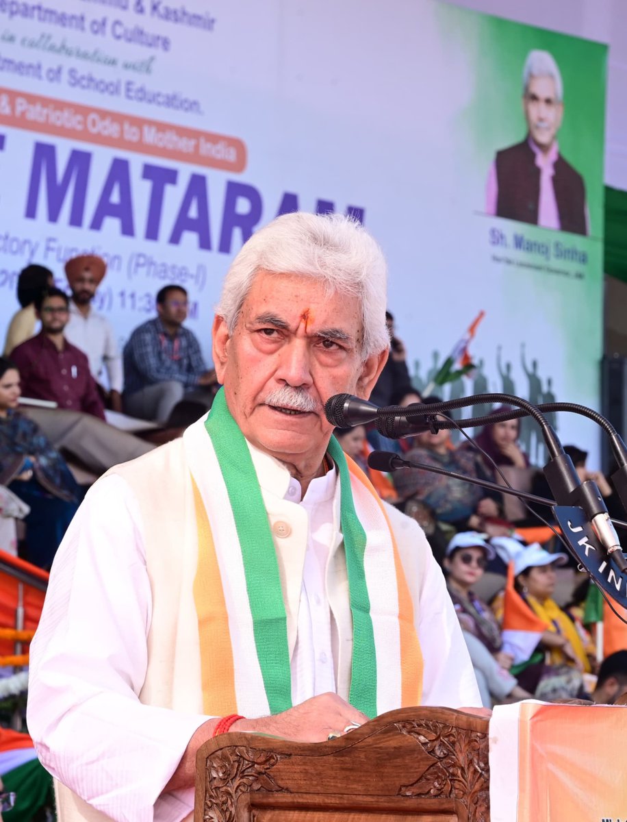 OfficeOfLGJandK's tweet photo. Attended valedictory function of 1st phase of 150th year commemoration of 'Vande Mataram'. I'm proud that J&amp;K has secured 1st rank nationally in overall participation. Today, more than 20,000 students &amp; citizens participated in showing a strong indication of national pride. https://t.co/kh1R33yrlp