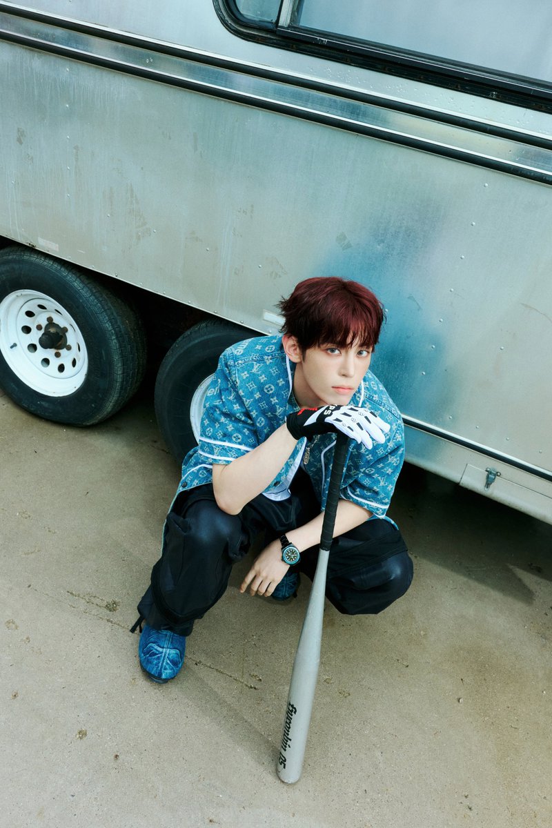 CUBE_NOWZ's tweet image. NOWZ (나우즈) 3rd Single [Play Ball]  

Concept Photo : General VER.
#현빈 #HYEONBIN 

⚾ 2025. 11. 26. 6PM (KST)

#NOWZ #나우즈 
#PlayBall