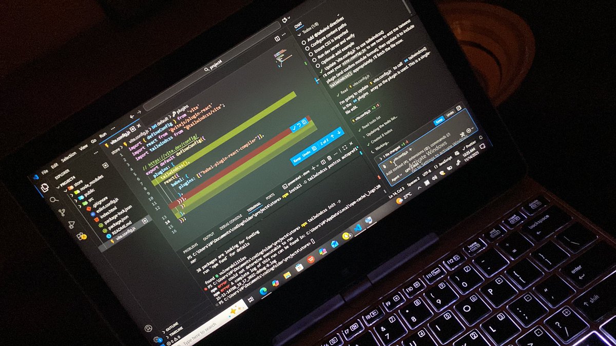the_plug78's tweet image. Coding with Ai is next level 🤖🔥
#developersdev #CodingJourney