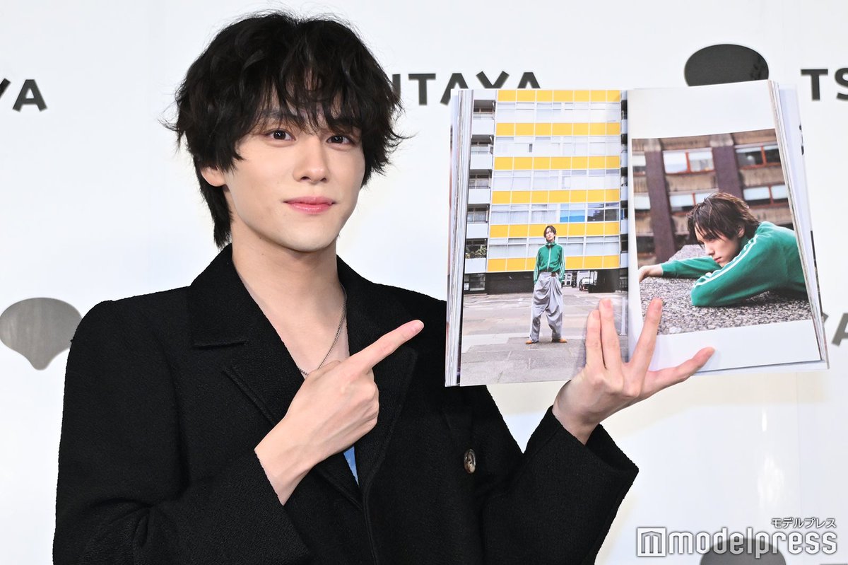 山下幸輝「僕は黄色っていうイメージもあると思うので」写真集お気に入りカットの理由

🔻写真追加中
mdpr.jp/news/4679929

#山下幸輝1st写真集 <a href="/qpitdef/">山下幸輝official</a> <a href="/coki_yamashita_/">山下幸輝1st写真集「Lovender」【公式】</a>