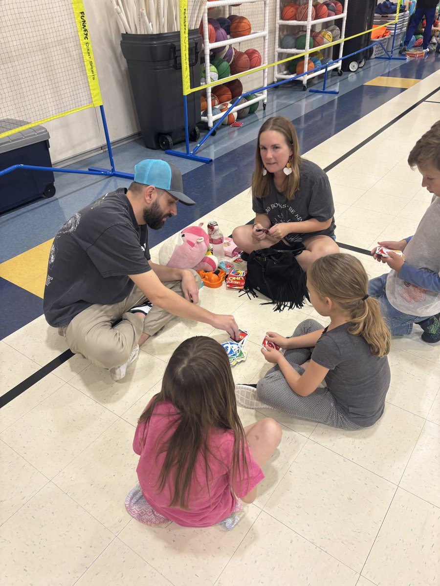 Kimberly Luyster tweet media