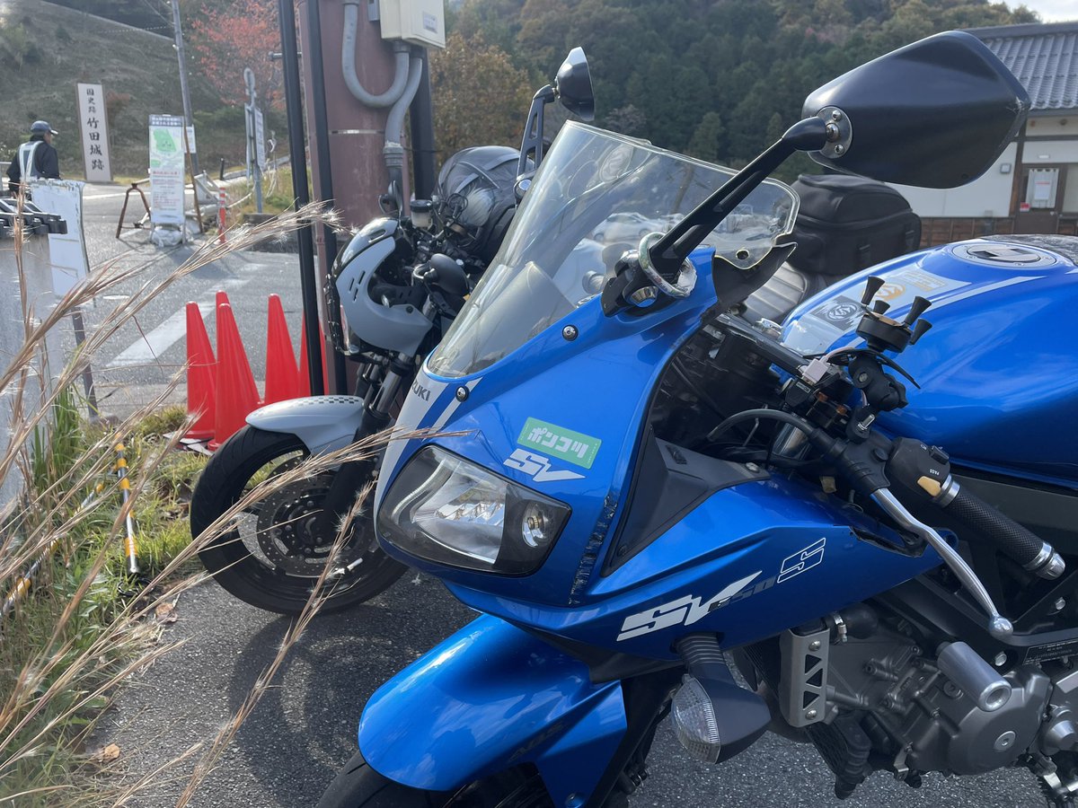 ここから40分歩きます！