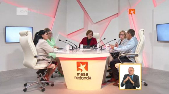 ⚕️La expansión del virus chikungunya en Cuba marca un punto de inflexión en la vigilancia epidemiológica. Su presencia sostenida en territorio🇨🇺 representa un fenómeno nuevo que exige atención médica, acción comunitaria y coordinación institucional.

Más👉salud.msp.gob.cu/?p=45185