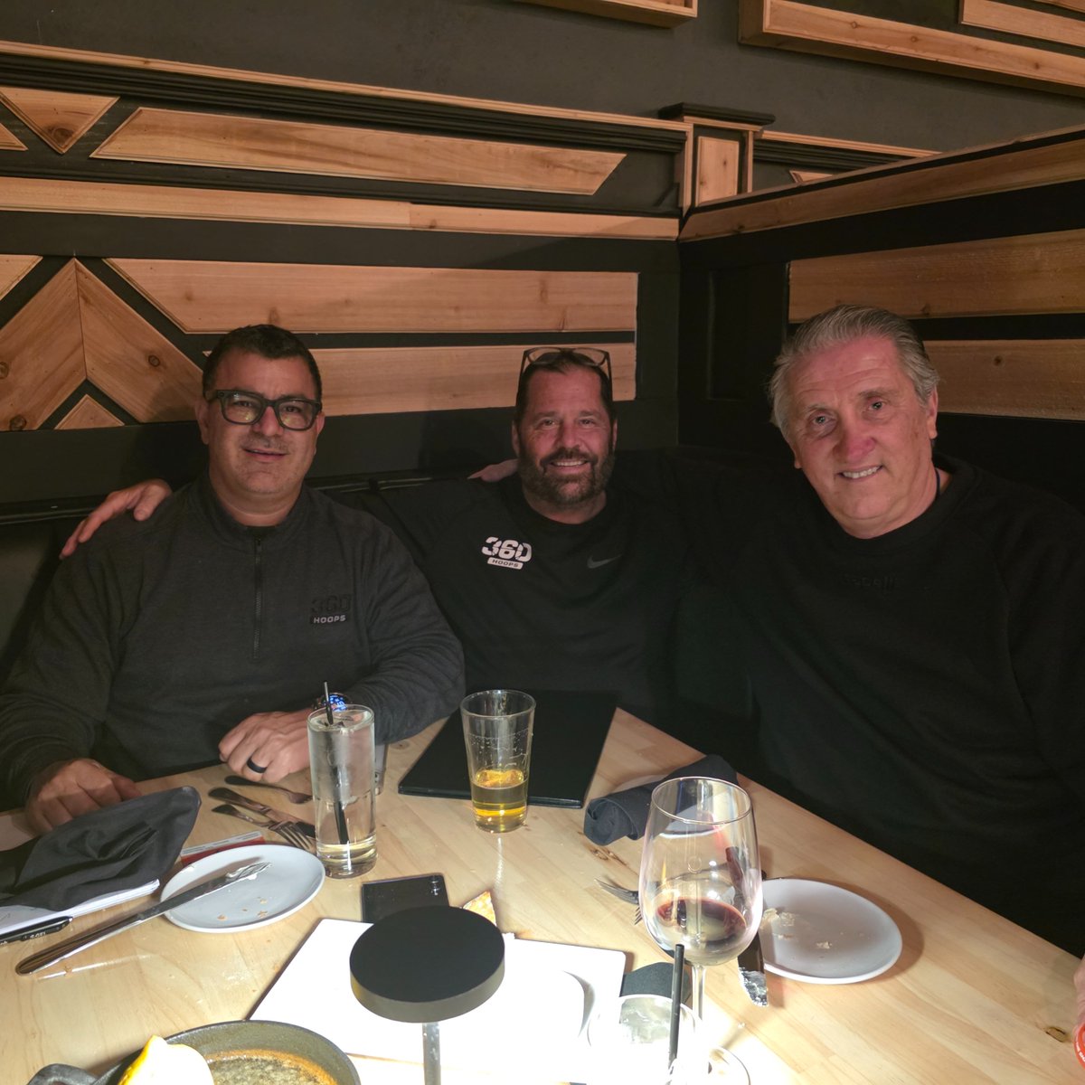 Anthony Gomez tweet media