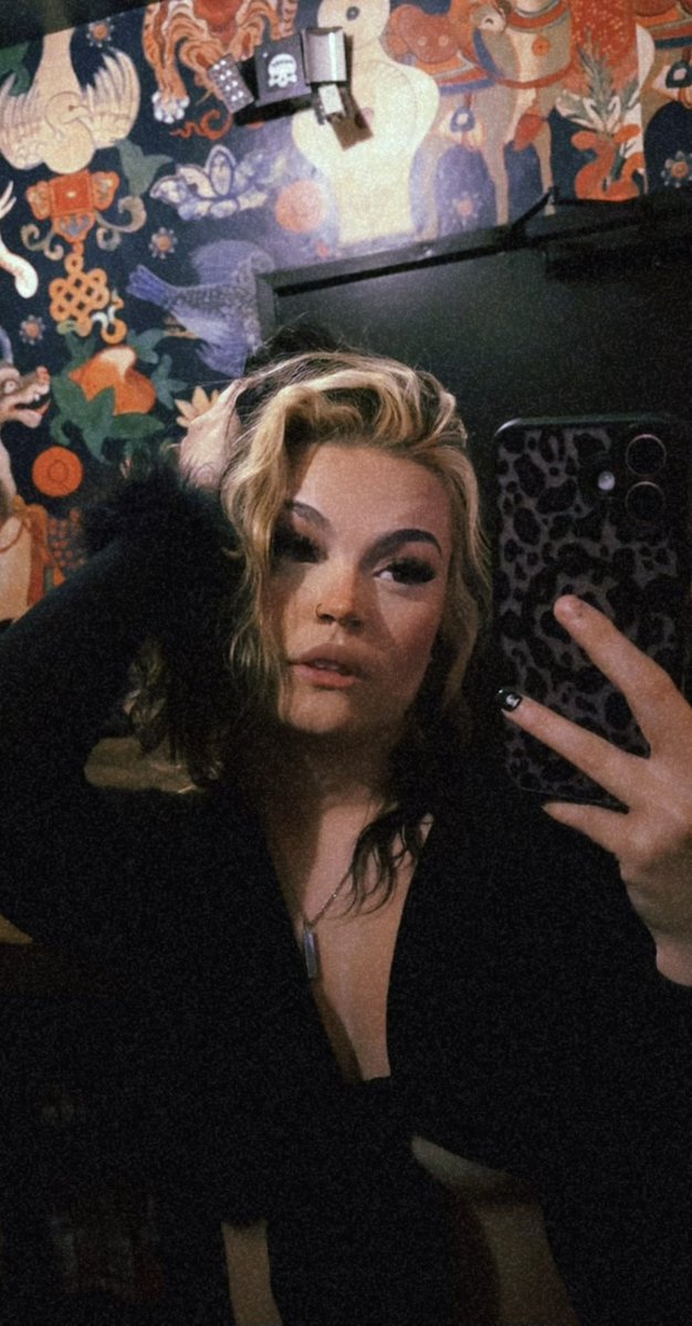 ‎ 𝔐𝔞𝔯𝔦 🍒 tweet media