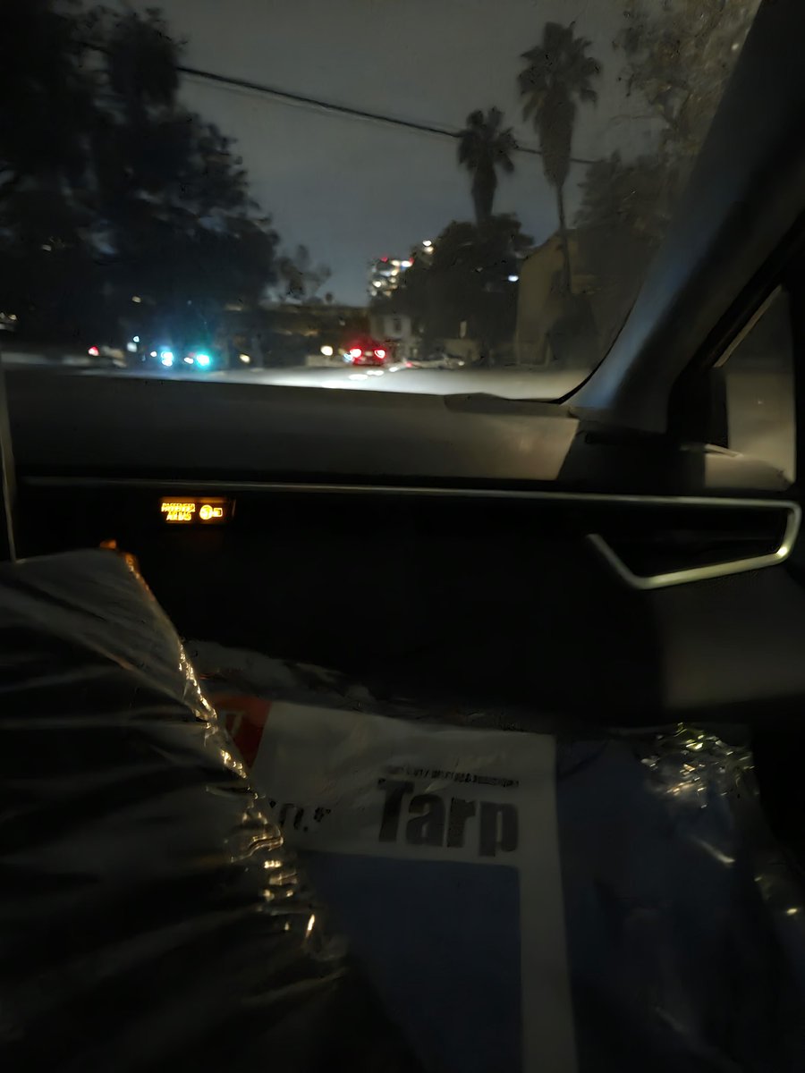 As we were handing out tarps tonight to prepare for the rain about to hit LA, most ppl didn't know the rain was coming. Their phones get thrown away a lot so its hard to stay informed. A lot of ppl asked if the city was expanding shelter access and I had to tell them no. :(