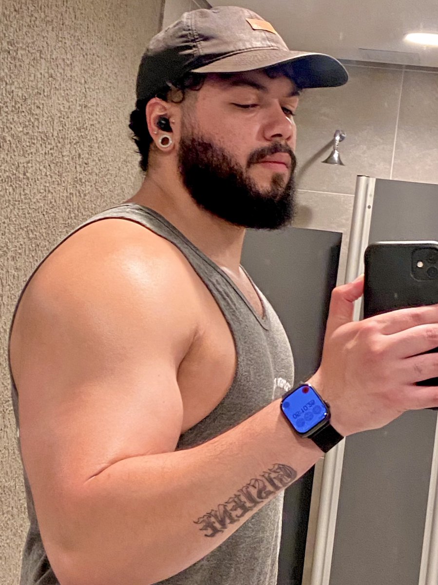 L U K E 🦅 tweet media