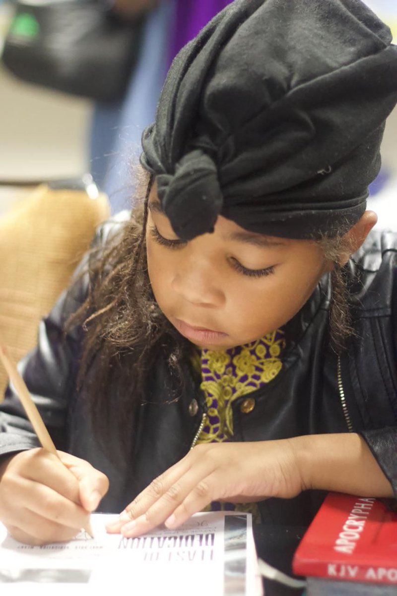 iuiccincinnati's tweet image. Virtuous daughters are taught by virtuous mothers!
.…………………………………….
Visit our website here 💻👨🏾‍💻🖥
🔴 solo.to/cincyiuichrist 

#IUIC #CINCINNATI #SabbathVibes #KJV1611

Text &quot;Give&quot; To (646) 982-3858 To Donate now!