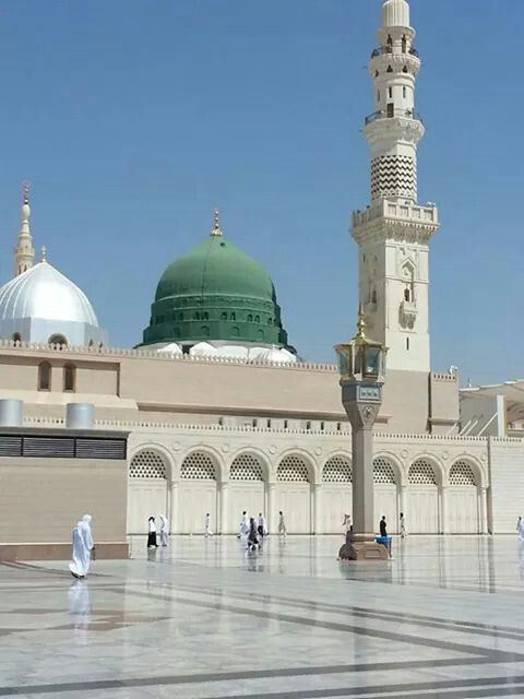 سلام علیکم 
Hayırlı sabahlar,
Cumamız mübarek olsun. 🤲🌧️☕