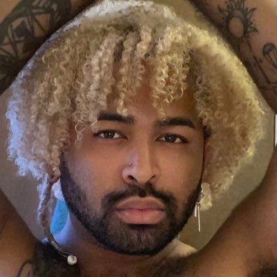 OttoSlayter's tweet photo. #NewProfilePic https://t.co/B2JG8Ph2JX