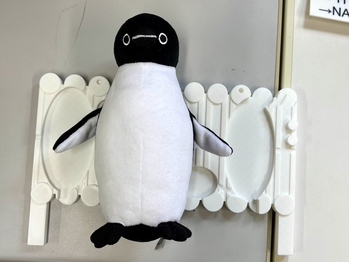 【ペンギンぷりん】 ふちやすみ ペンギン | Yell World｜エールワールド