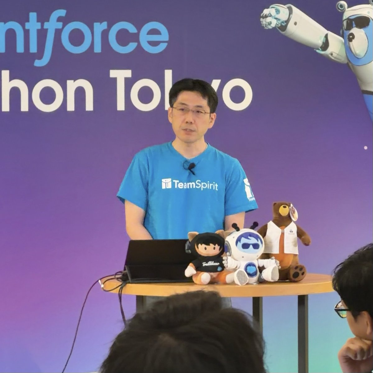 SalesforceDevJP's tweet image. #Agentforce Hackathon Tokyo、続いては migration-fm さんです！
従業員の希望集約からシフト自動作成、急な変更調整までをAIエージェントが支援。管理者の作業負担を大幅に削減し 、公平でスムーズな現場運営を実現します！
#AHT2025