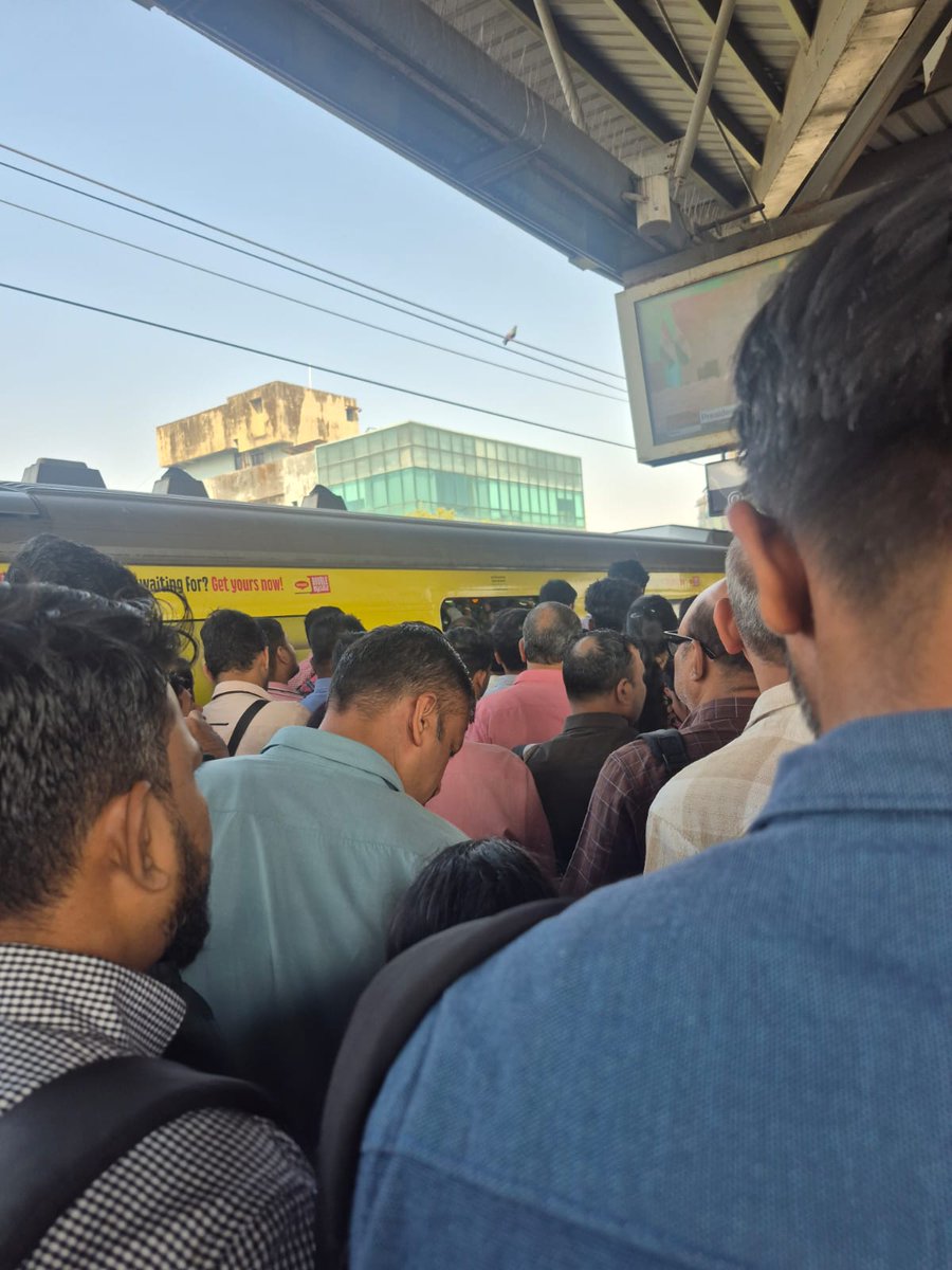 devu1401's tweet photo. Daily struggle on Mumbai Metro One is getting unbearable. The crowds are exploding but we’re still running only 4 coaches. Platforms feel like a real-life Squid Game, pushing, zero space, and doors barely closing. How long before a serious incident happens?
@mumbaimetroone https://t.co/FEUXToobv7