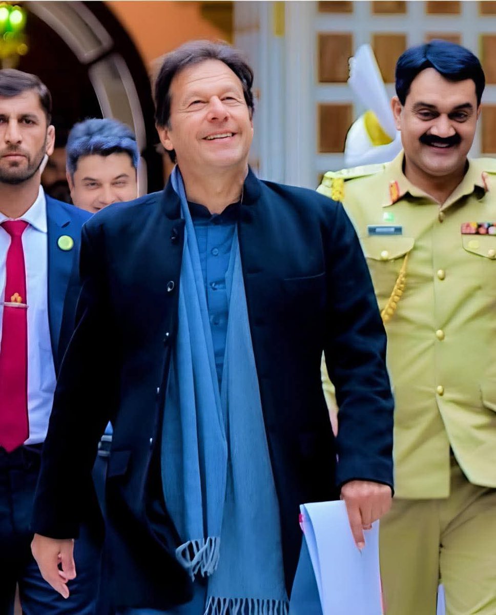 Sher9t5's tweet photo. Ex prime minister Imran khan adrepublic of Pakistan https://t.co/7cUX1pykgo