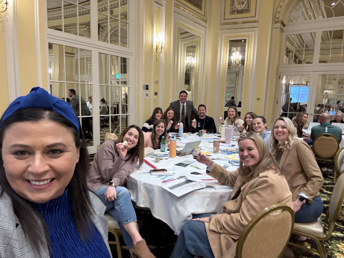 Jess_hannigan's tweet image. Part I: We had a fantastic time connecting with brilliant educators at our two-day Behavior Solutions workshop in Grand Rapids, Michigan! #behaviorsolutions #behavioracademies @SolutionTree @JohnHannigan75