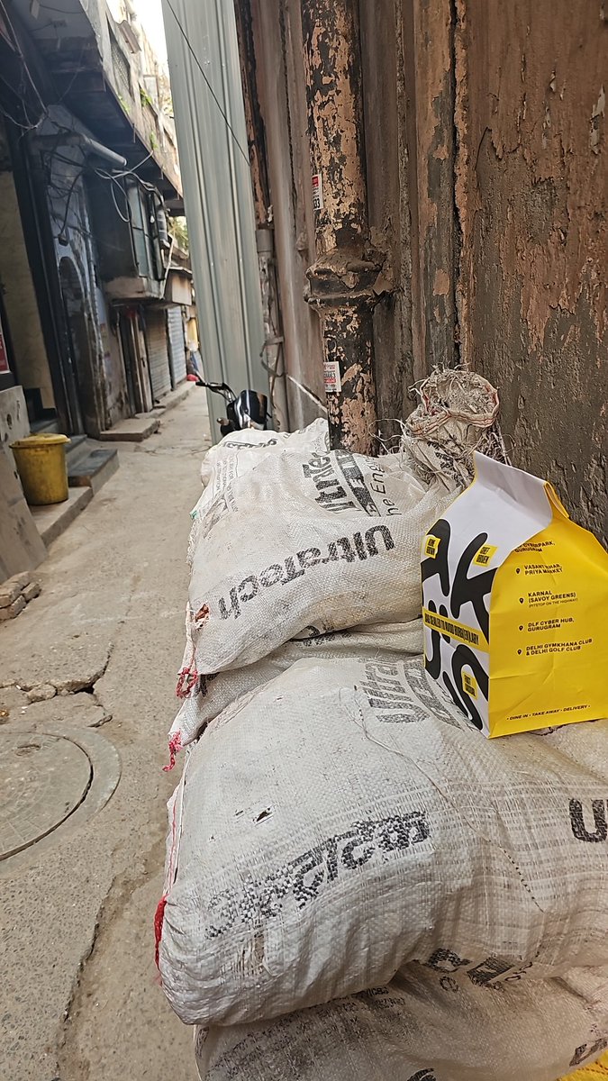 Daily Jay tweet media