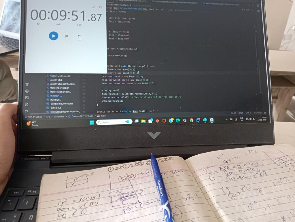 sundaramkatare's tweet image. Done with 2hr long DSA session ✌️ 
1 hr problem solving and 1 hr give test by myself to check my accuracy and speed.
#DSA #LearnInPublic #Coding #tech