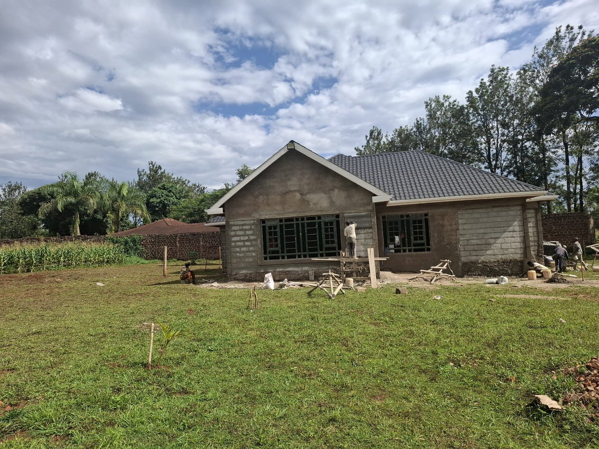 Good morning.
Hapa ni kazi tu.

#EmbraceTheGrind #embracethecovenience #repairitprofessionally