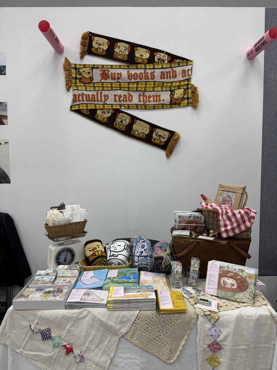 언리밋 놀러오세요~~ 1층 E-15 김주영 부스에 있습니다🐿️🥖