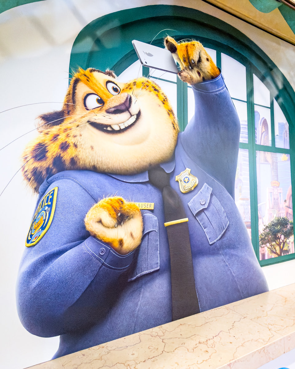 イクスピアリ」 1F ガーデン・サイト 『ズートピア2』の装飾が登場