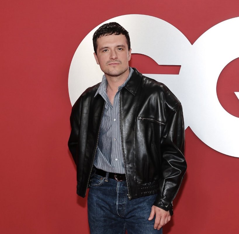 joshsgf_123's tweet photo. NEW! Josh at the GQ event! https://t.co/orJmlcBsWl