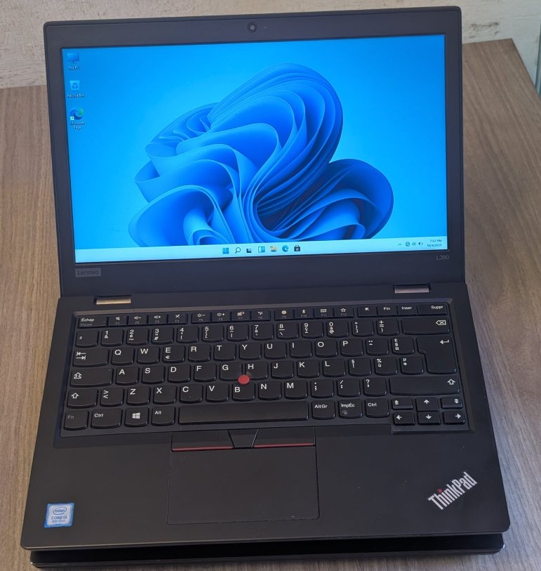 DouglasWalulya's tweet photo. Budget Friendly 😄 
LENOVO THINKPAD L380 
Intel ®️ Core ™️ i5 - 8TH GEN
RAM 8GB, SSD 256GB
SPEED 2.2 ~ 2.8 @4CPUs
 Intel ®️ HD Graphics
 13", Type c slot, USB 3.0, SD card slot , HDMI slot

For your orders and delivery please contact us on 0701844780 https://t.co/WmC9CHtQEN