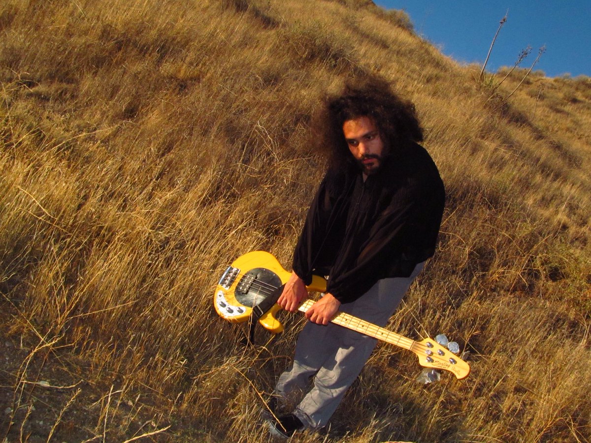 Om_rLo's tweet image. life continues. do what makes you happy. 
#underground #dreamcore #olop #la