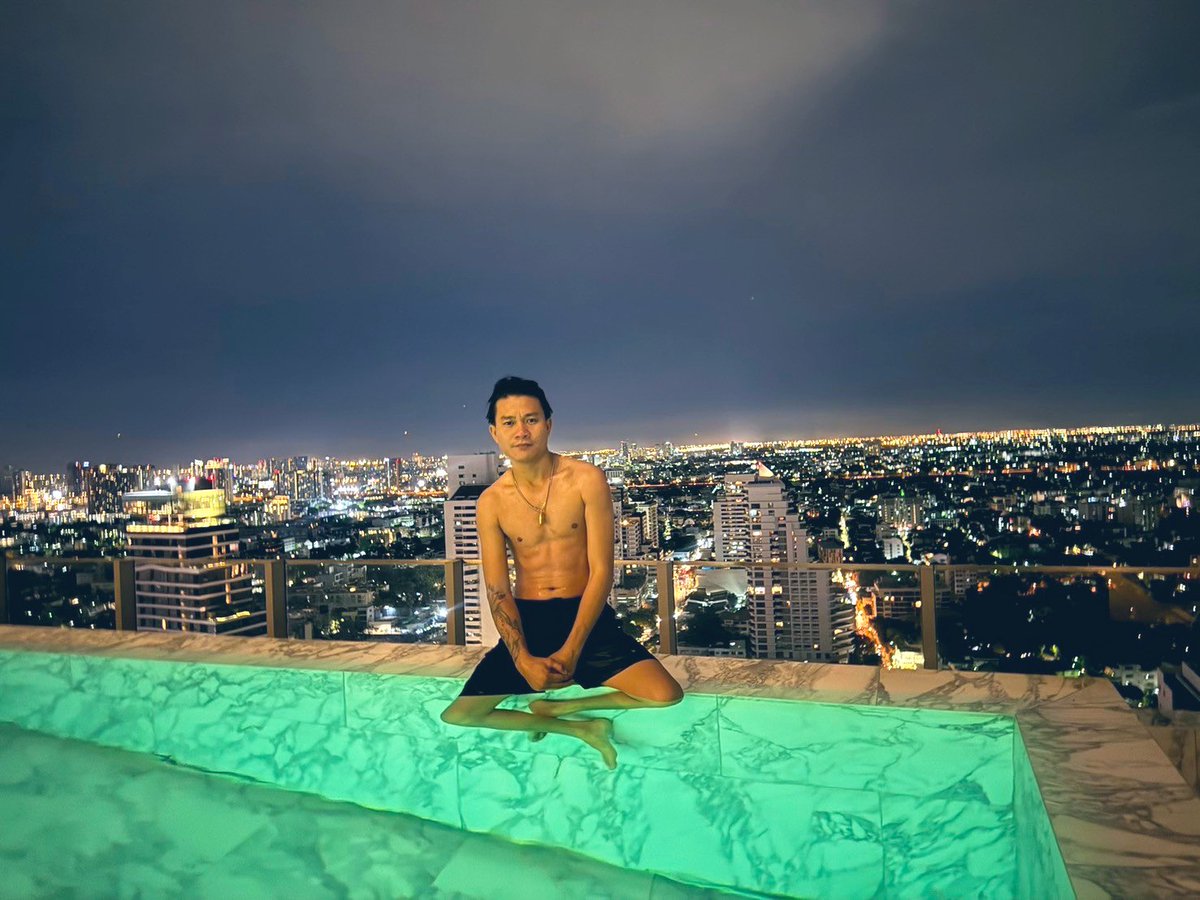 รับนวดนอกสถานที่ในเมืองเชียงใหม่นวดจริง
เน้นนวด#นวดทุกจุด#ทุกอาการ#ทุกเพศทุกวัยครับผมสนใจทักมานะครับ line.me/ti/p/d-U40E7z6s