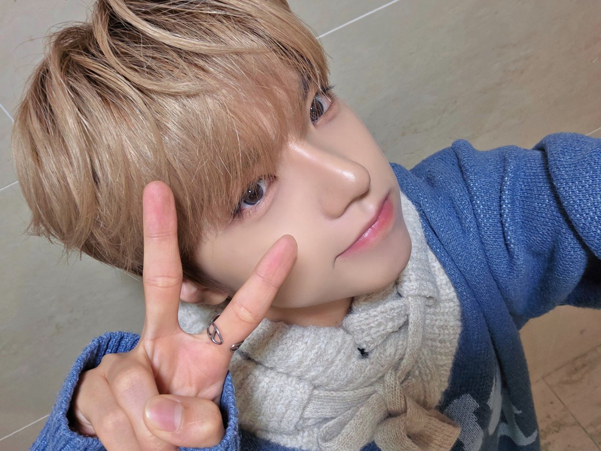 at_ALL_H_OURS's tweet photo. [#온]
겨울남자☃️✨️

#ALL_H_OURS #올아워즈
#ON_N #온 https://t.co/UOFPCgDkfy