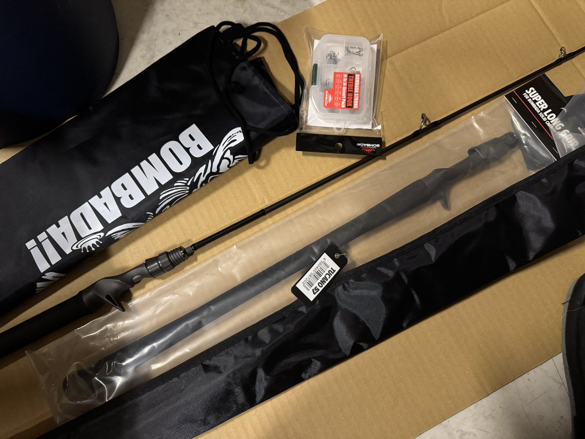 ワイはこれやったけど、フォルミーガで不満言うてたり何個も福袋買ってるヤツはクソやなw
そもそも福袋やねんからドキドキワクワク楽しみつつ、好きなブランドにお布施するつもりでやらんかいっていう。
人気の品薄ロッドが普段の半値とかで買えるわけないし、物が悪いから在庫な訳でもないやろがい