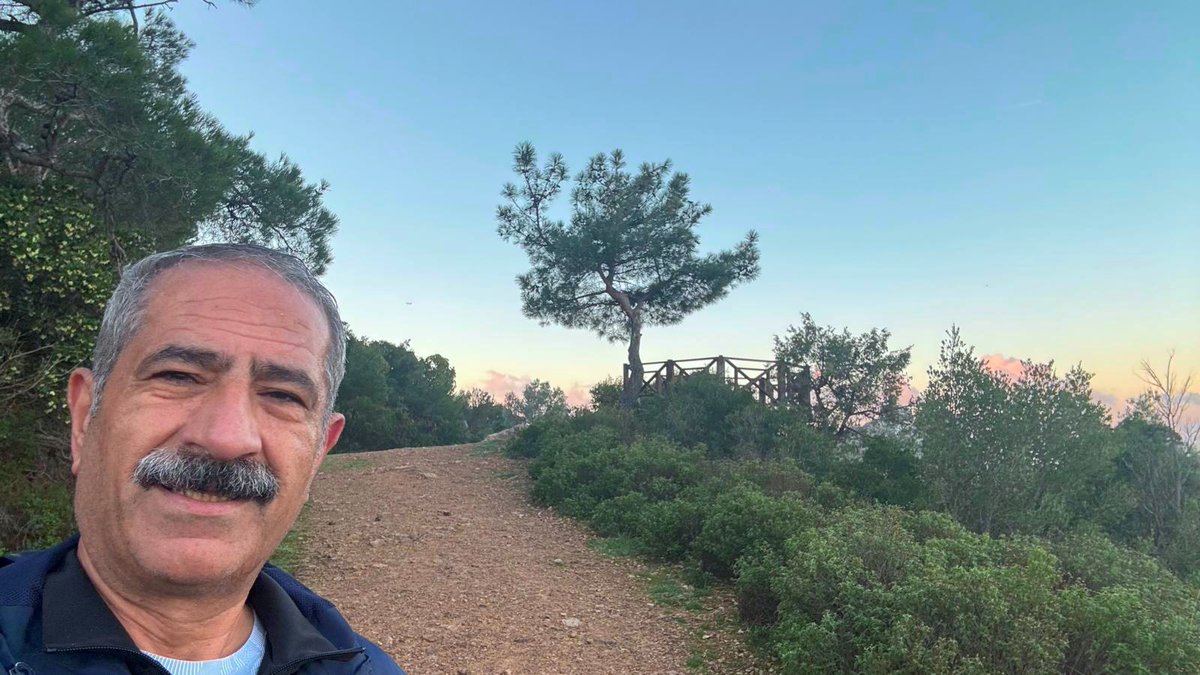 Günaydın Adalar! ☀️💙

Gün sporla, umutla, Adalar’ın tertemiz havasıyla başlıyor...

Kendimize ve yaşadığımız bu eşsiz coğrafyaya verdiğimiz değeri, günün ilk adımlarıyla yaşatmaya başlıyoruz. Sporun iyileştirici, güçlendirici enerjisini Adalar’ın sakin deniziyle, toprak kokusu