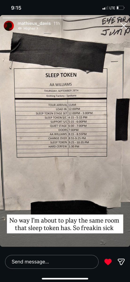 KaddysGifs's tweet image. This is confusing me. Did that venue keep this?! I mean this took place a few years ago.
Still cool!