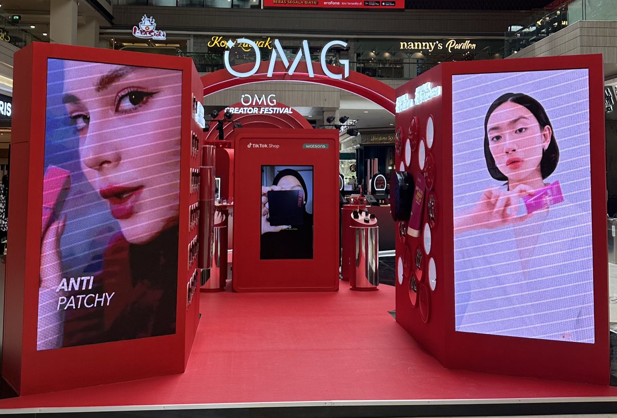 dari dulu mikir kalo udah pede udh ngrasa cakep baru bikin konten, tapi di #OMGCreatorFest kita bisa belajar dulu baru pede nya nyusul, udah tenang aja masalah pede bisa di bentuk ya Girlboss