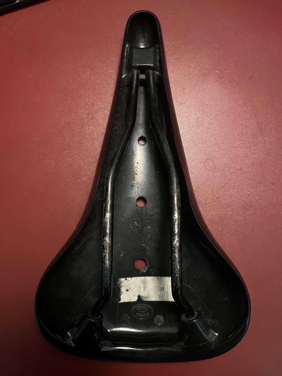 WTS sadel Cinelli Unicanitor black. Used good condition. 400.000 #fnfjb