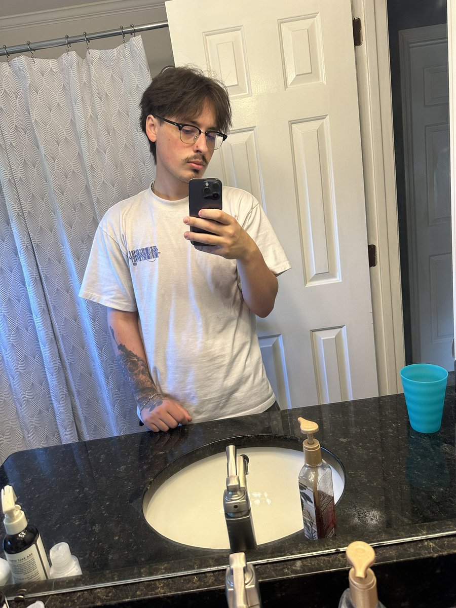 Just turned 25. 🎉🎂🥳