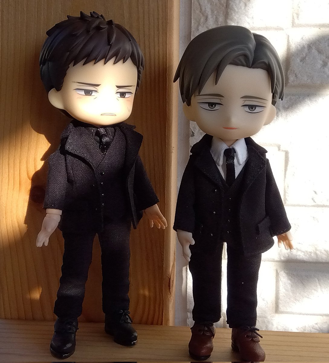 やっと公式ドールお二人さんに
オビツボディをご用意できました〜
はにかむ百目鬼の顔がいいね〜♥

お洋服は@coruCoruC　conet様
お靴は<a href="/itonokutsu/">いとのくつ</a> いとのくつ様
です〜
素敵な素敵なお洋服とお靴でドールに命が吹き込まれる様です。ありがとうございます。