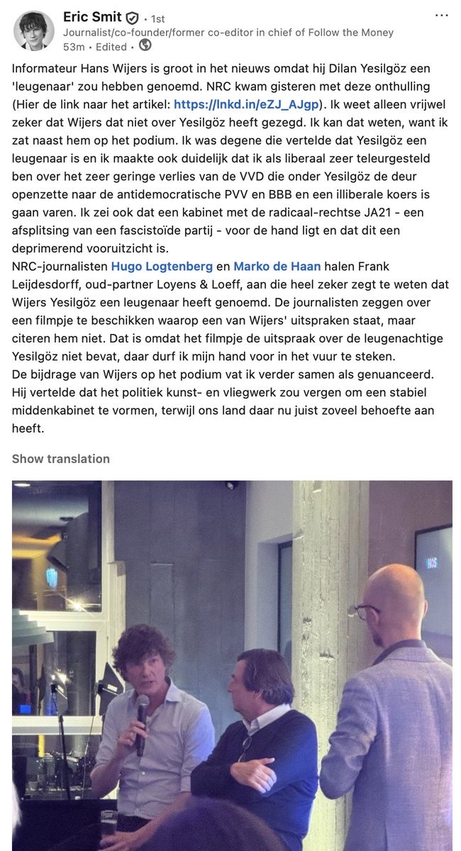 DieuwsNieuws's tweet image. Oh smullen dit. 

Media in rep en roer omdat D66 karteldino (net als tout links in campagnetijd) Yesilgoz tijdens een discussiebijeenkomst &apos;leugenaar&apos; zou hebben genoemd: 

ERIC SMIT ENTERS THE CHAT!

(TL:DR Hij zat op het podium naast Wijers, en was degene die leugenaar zei)