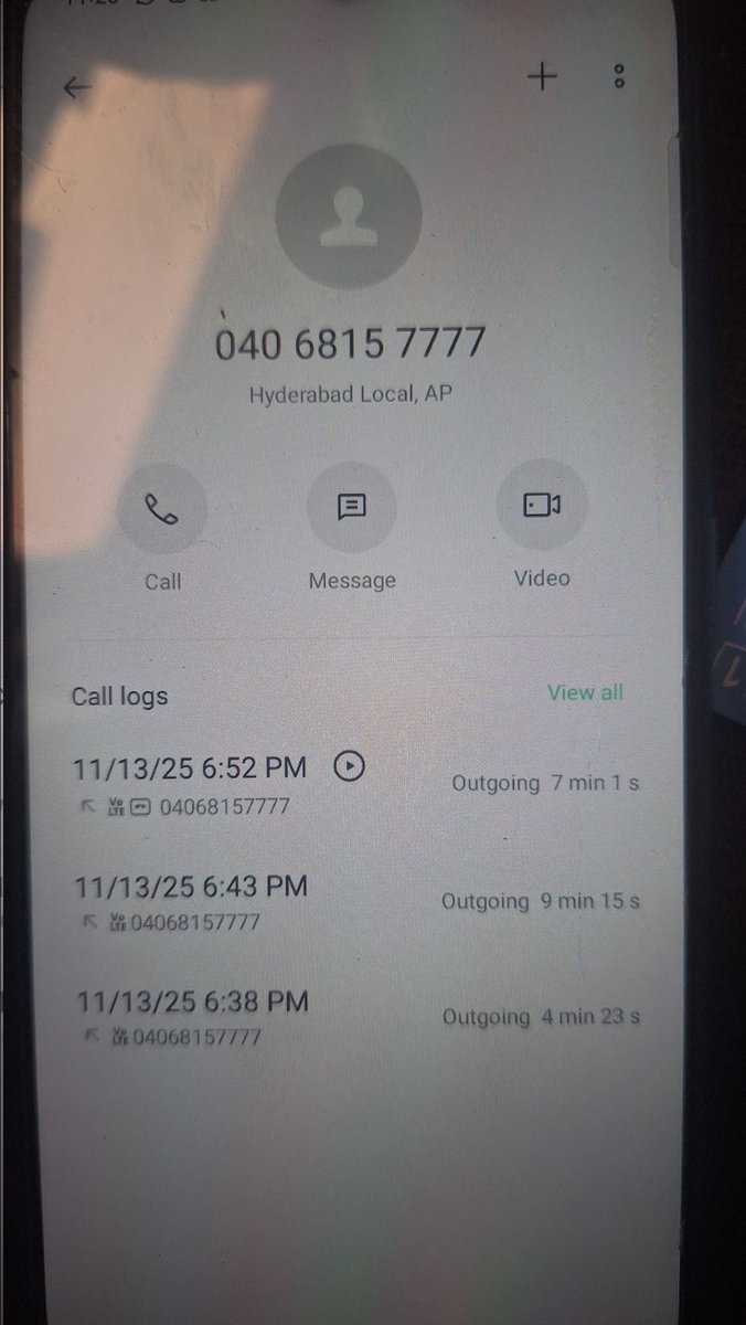 AkashSarkale2's tweet photo. A solution. his name is deepak He disconnected my call without any solution.On the 2nd call, he asked another question and put the call on hold. He disconnected the call without unholding it. Again he did the same thing in the 3rd call. Call log provided https://t.co/ZeR18wybia