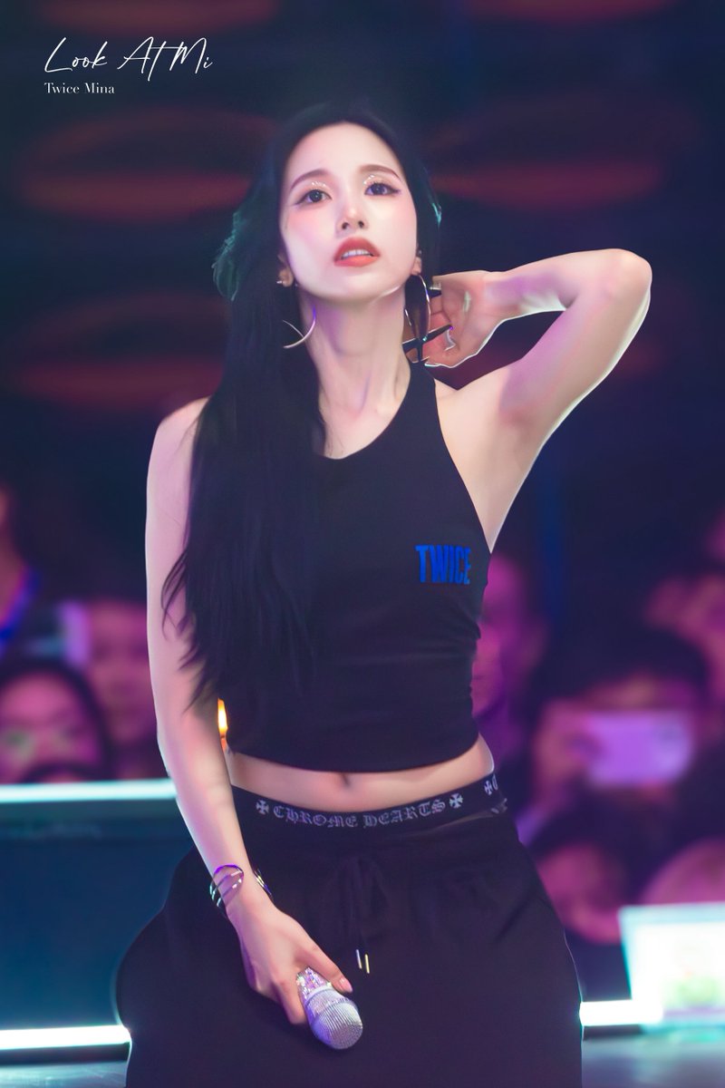 LookAtMi324's tweet photo. 251102 HQ

#TWICE #MINA #트와이스 #미나  #ミナ https://t.co/cIcI8e0kqY