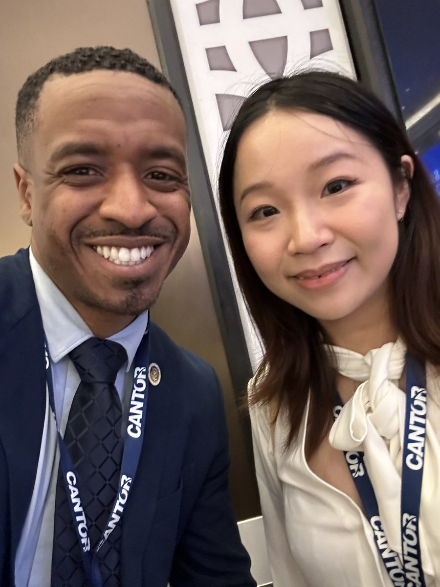 ChairmanBowdre's tweet image. Just wrapped Cantor Crypto at the Ritz Carlton. Imagine NBA All-Star weekend but for blockchain—top talent, high stakes, and energy that moves markets. Miami is officially in the crypto spotlight.

#CantorCrypto #BlockchainAllStar #MiamiCrypto #NextLevelFinance