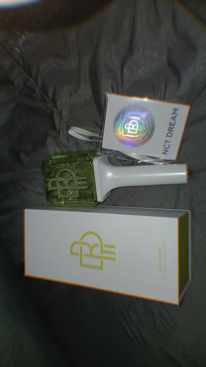 태용~rbuy tweet media