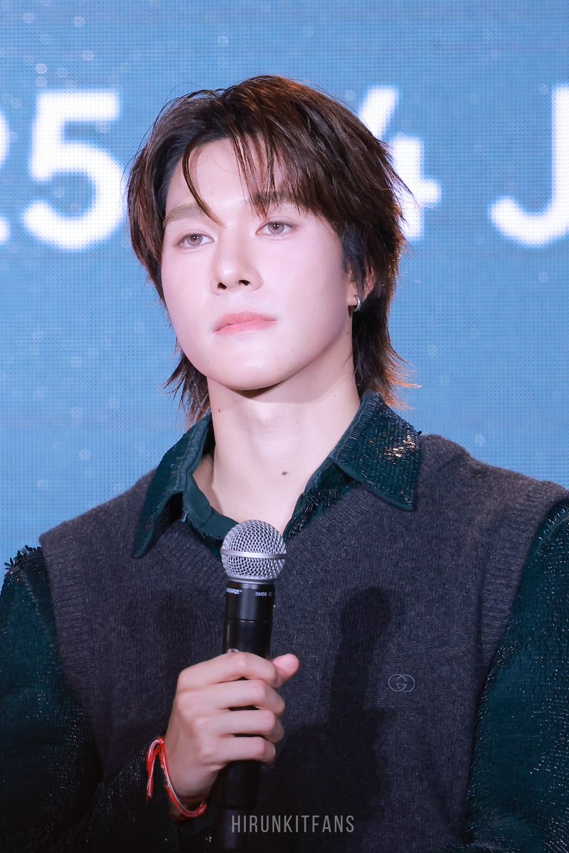 13.11.2025
Funny Little Mess – Season of Giving 2026

🎄🫶🏻🌟

SKYNANI SEASON OF GIVING

#CENTRALEMBASSYxSKYNANI
#FUNNYLITTLEMESS
#CENTRALEMBASSYxSTICKYMONSTERLAB
── #hirunkit_ <a href="/Hirunkit_/">Hirunkit Nani</a>
#kotae
#คำตอบของนานิ