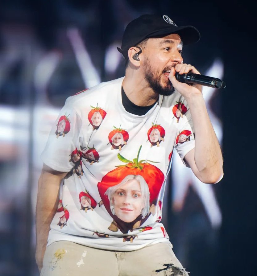 a.🍍| fan account tweet media