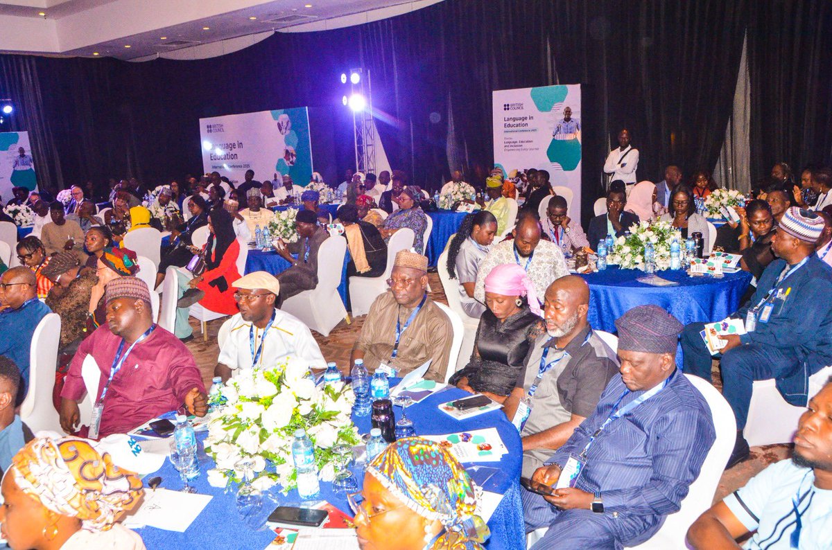 voiceofnigeria's tweet image. The Council confirmed English will remain the medium of instruction from primary to tertiary levels, ending the mother-tongue policy for Primary 1 to 3. Officials said the shift aligns with the Renewed Hope education reforms.
#Nigeria #LanguagePolicy #Schools #Reform #RenewedHope